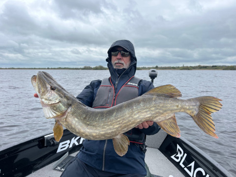 Deps , pike , plus fishing ,