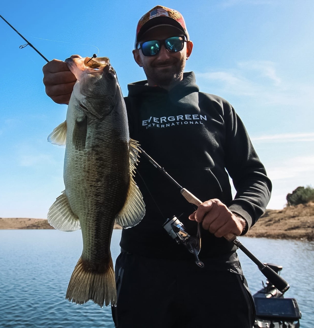 c9fb3576-26dd-4e33-a3ec-56d888fc3103