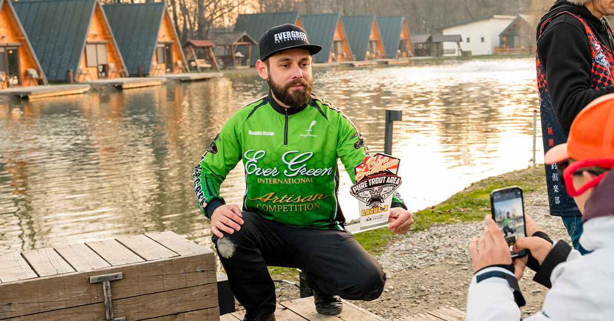 Christams_Cup_cover_1