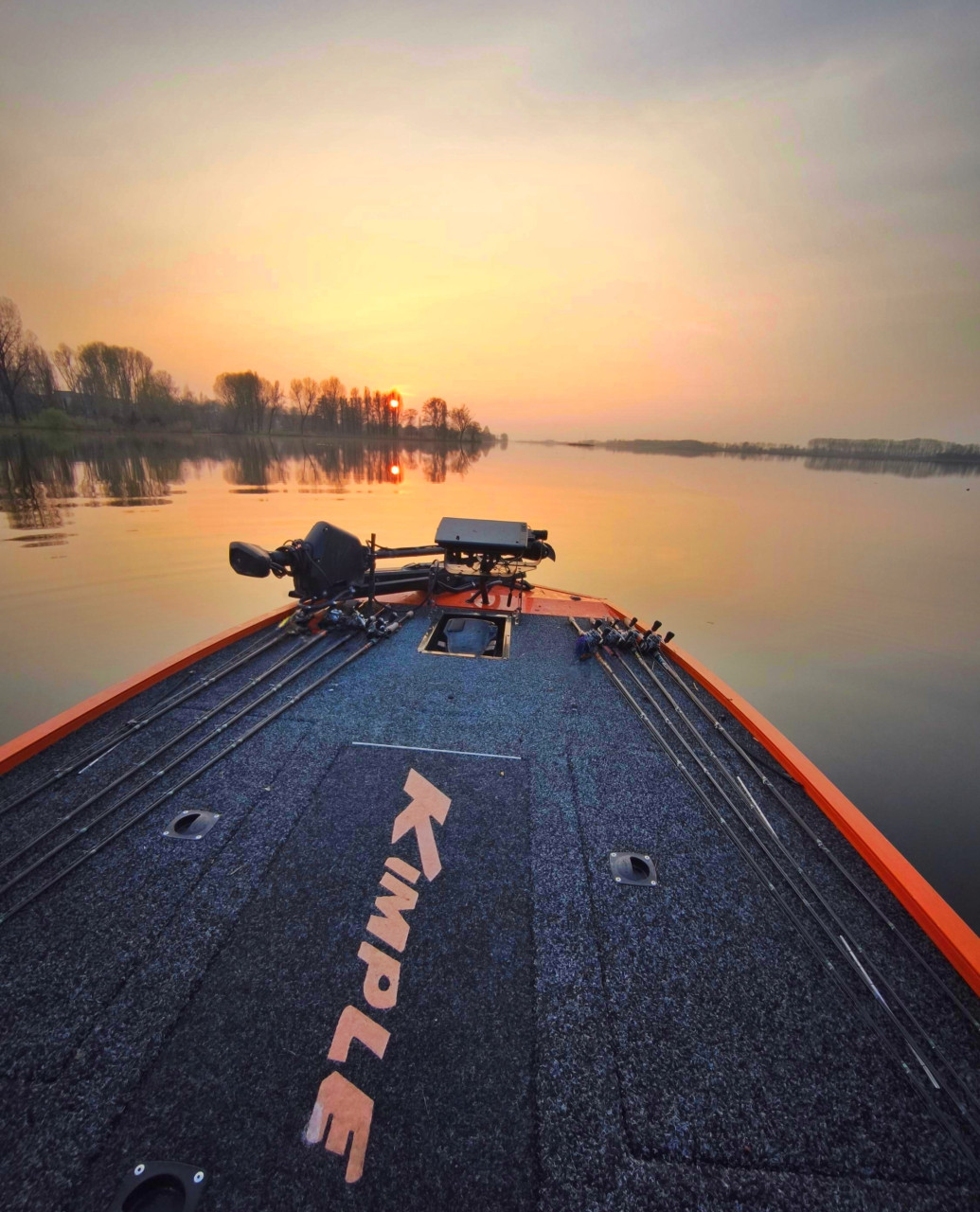 Bassfishing MegabassPlusfishing Itoengineering Nippon qualityPrespawn fishing BassBlack BassSpringtimeBassboatPlus fishi