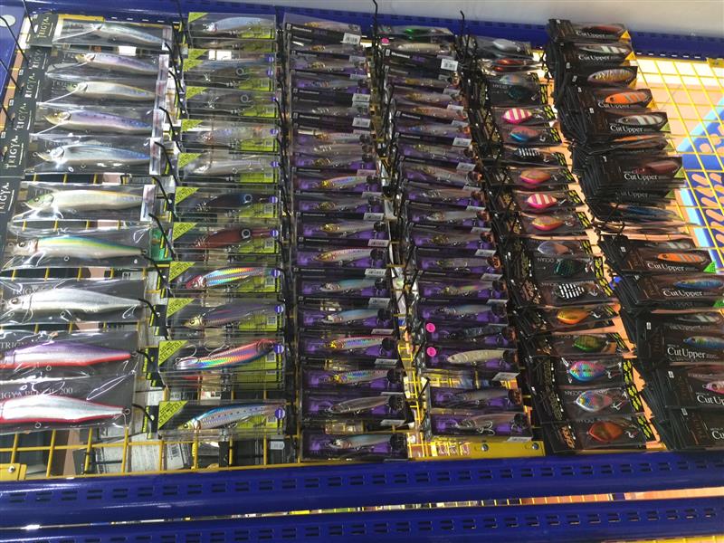 megabass esche 8329