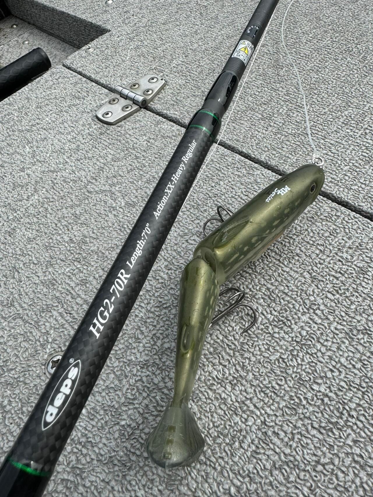 Deps Genoma HG2-70R perfect travel rod for Slide Swimmer Shudder Tail 175